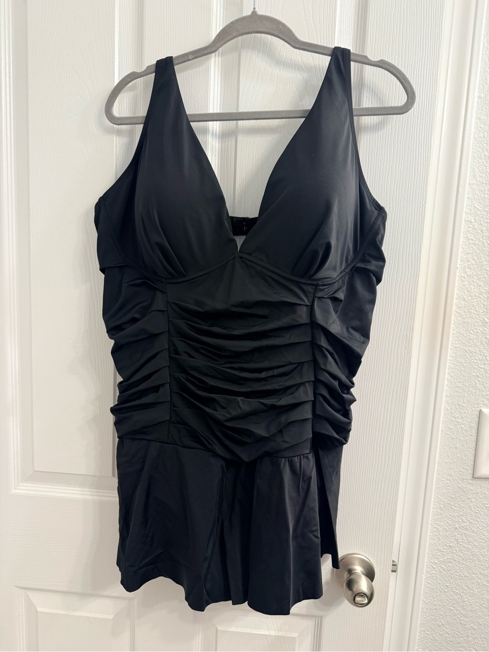 Swimsuits For All Black Ruched One-Piece Swimdress